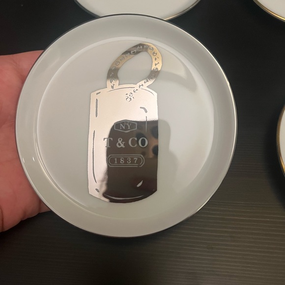 Tiffany and Co. Round Dish Rings - Picture 2 of 8